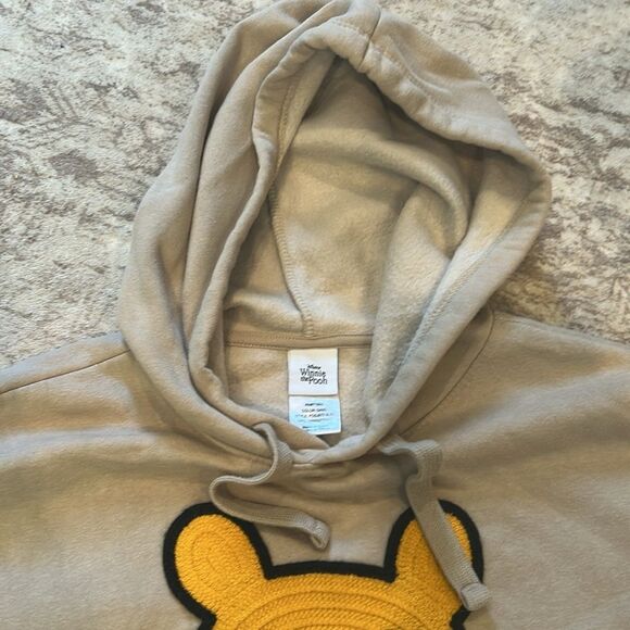 Disney embroidered Winnie the Pooh Sand Hoodie extra large - Picture 4 of 8